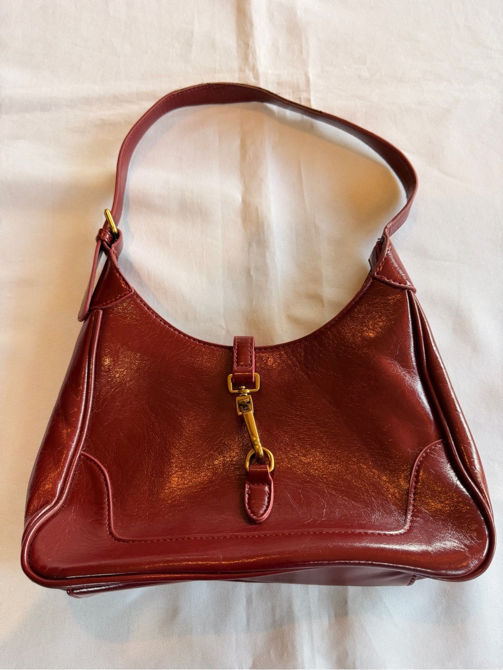 Y2K Adorable Small Crescent Hobo Bag in Burgundy with Gold Lock Hook